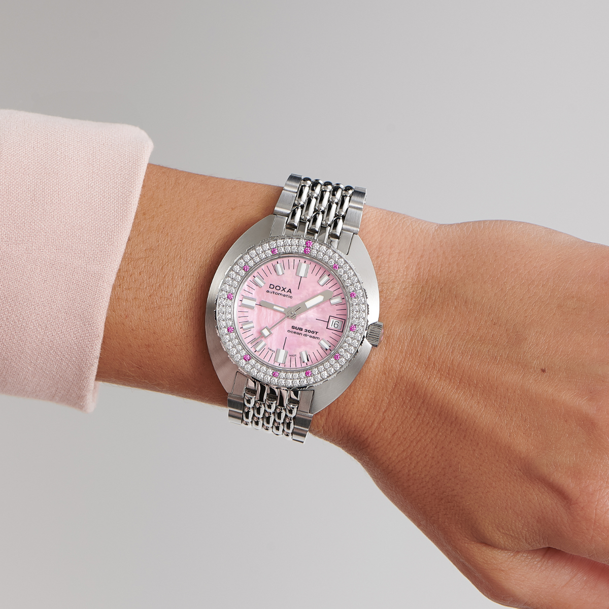 Doxa diamond watch outlet